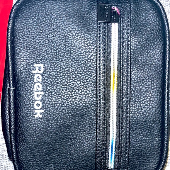 Black Reebok Crossbody Purse With Rainbow Zipper - Picture 2 of 8